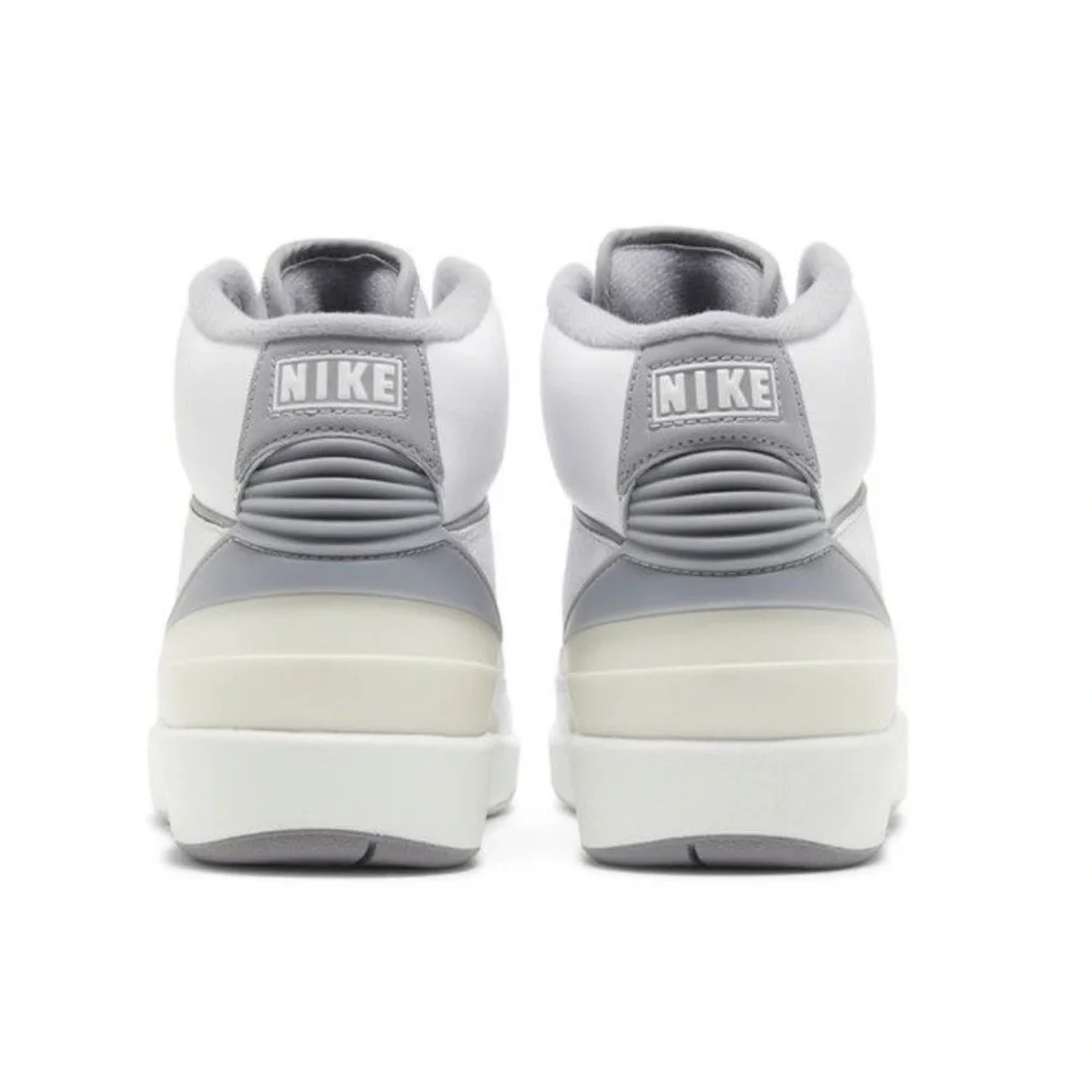Jordan 2 retro gs Cement grey Brand new